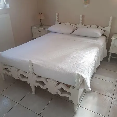 Apartment One Flat-one Floor-only Families Allowed Rhodes City