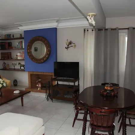 Apartment One Flat-one Floor-only Families Allowed *