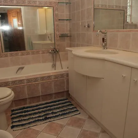 One Flat-one Floor-only Families Allowed Apartment *