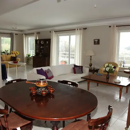 Apartment One Flat-one Floor-only Families Allowed Rhodes City